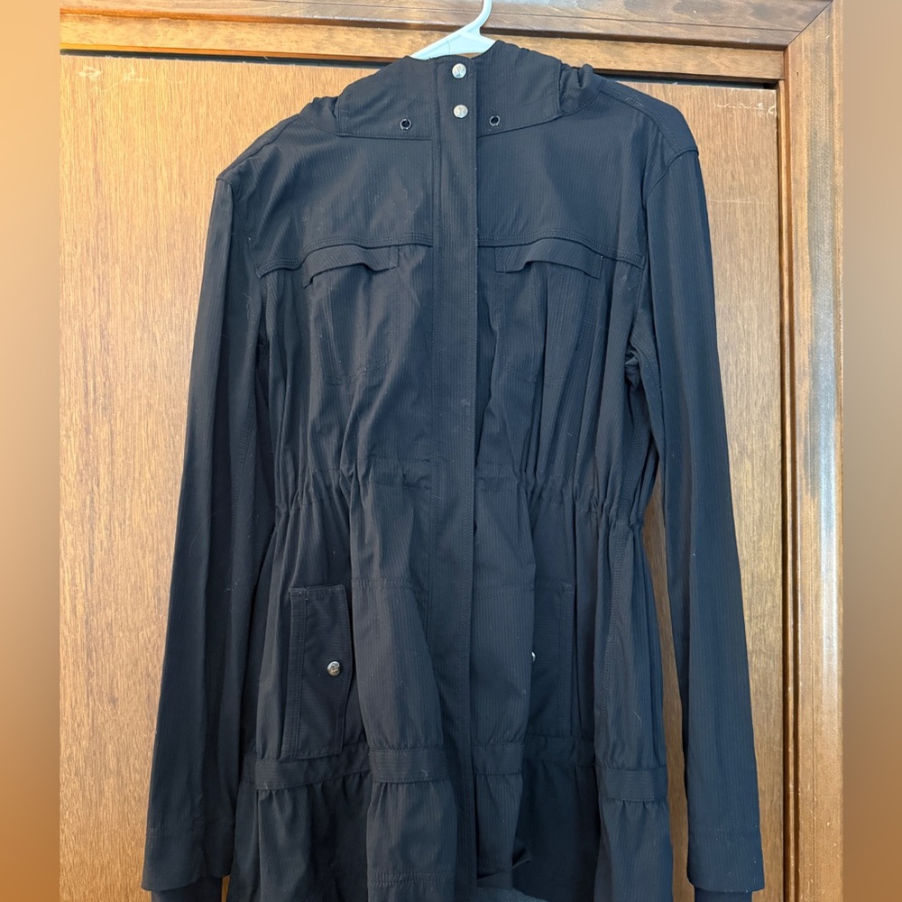Lululemon lightweight Black Hooded Jacket